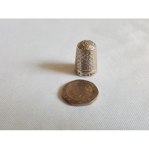 187 - HM silver thimble