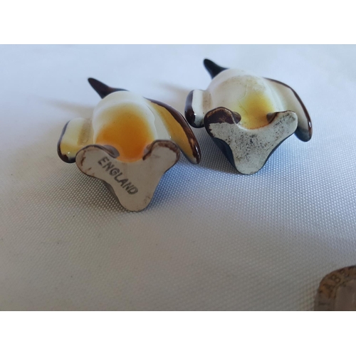 173 - pair of carlton ware penguins