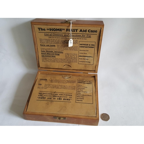 260 - vintage Boots first aid case empty