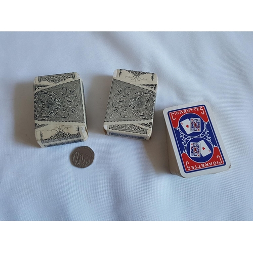 81 - 3 vintage 1940s playing cards