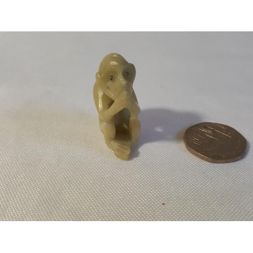 165 - jade/jadeite hand carved monkey