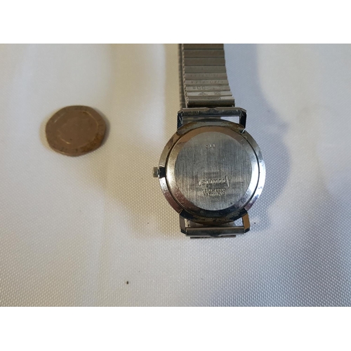 9 - 1960s Accurist watch working order