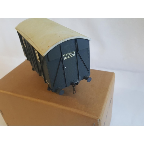 217 - kit built o gauge GWR covered van