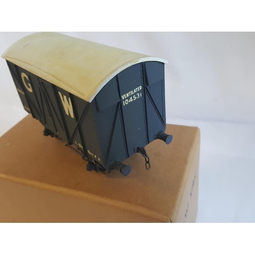 217 - kit built o gauge GWR covered van