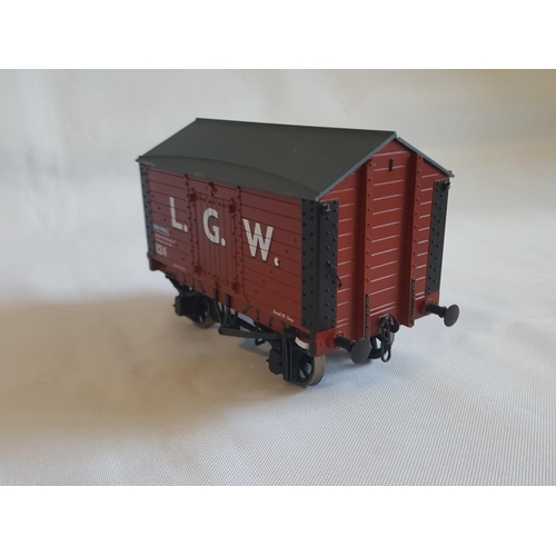 218 - o gauge Dapol lime wagon