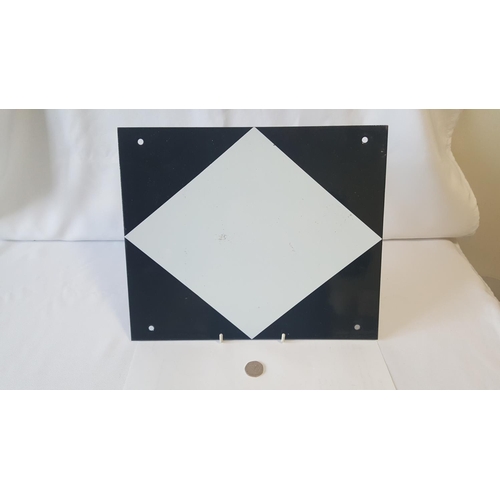 Lot 212       
