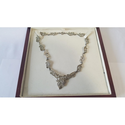 39 - Hollywood marcasite costume necklace
