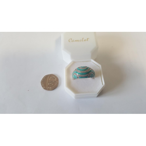 77 - 925 silver & DQCZ Camelot ring size U