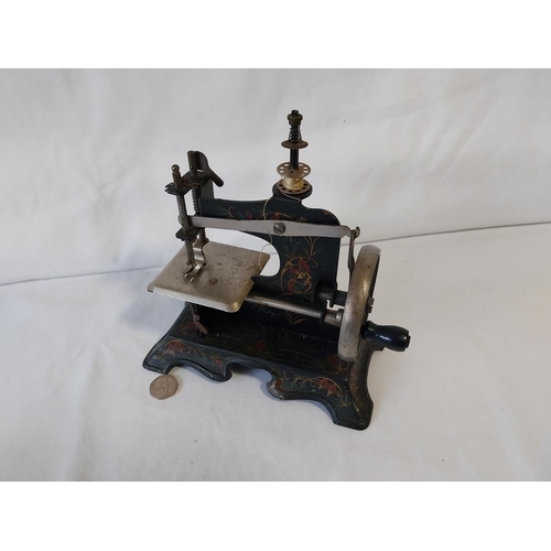 210 - vintage lace sewing machine