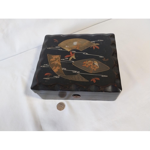 230 - Japanese papier mache lacquered box