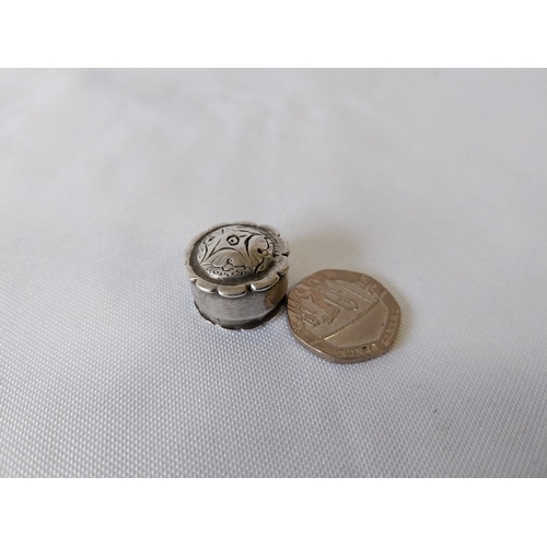 253 - HM silver miniature pill pot