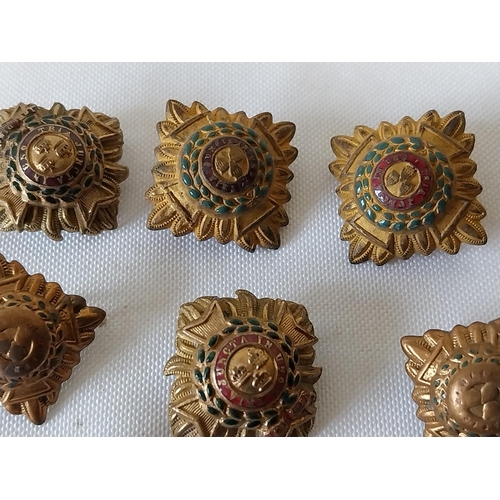 107 - quantity of vintage officers pips