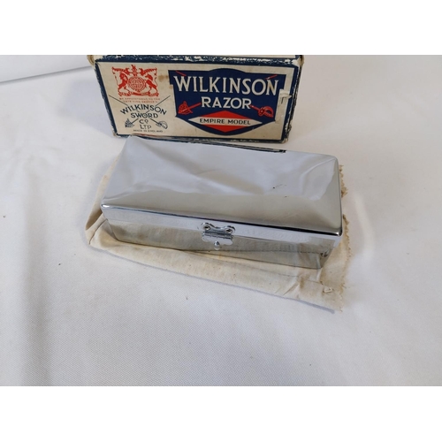 268 - rare Wilkinson Sword Empire Model Razor set 21