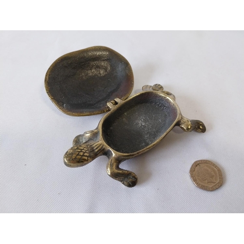 98 - vintage turtle brass ashtray