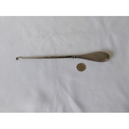 386 - HM silver handled button hook