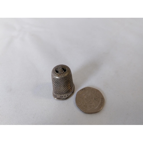 392 - HM silver thimble c1895 hole to top