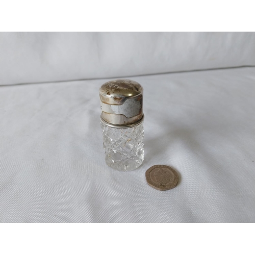 21 - HM silver topped smelling salts bottle with stopper c1908