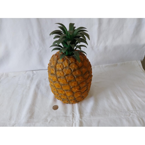 220 - Vintage Pineapple ice bucket