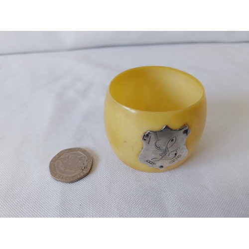 285 - HM silver shielded napkin ring c1901