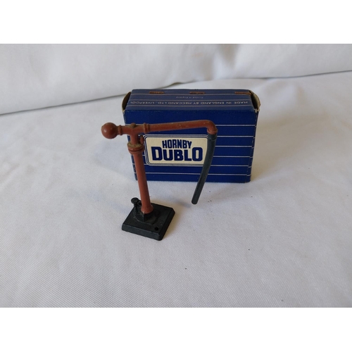 52 - vintage Hornby Dublo wagon