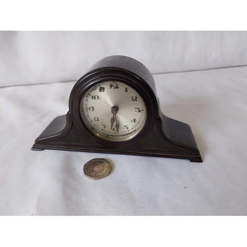 278 - miniature bakelite mantel clock for repair