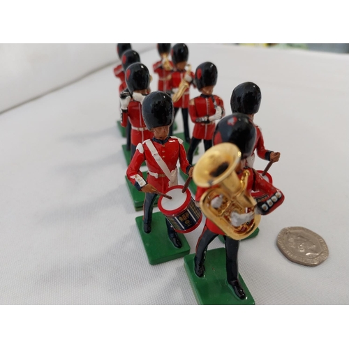 58 - lead soldiers marching band