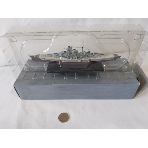 1 - Atlas battleship boxed Bismark