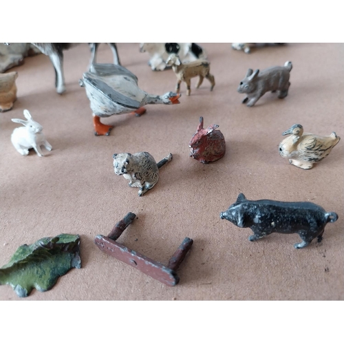 307 - vintage Britains, JoHill etc lead mixed farmyard