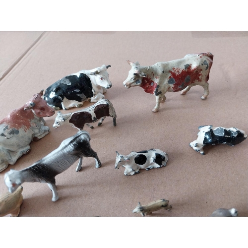 307 - vintage Britains, JoHill etc lead mixed farmyard