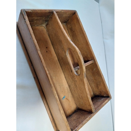 223 - 1940s/50s wooden cutlery tray