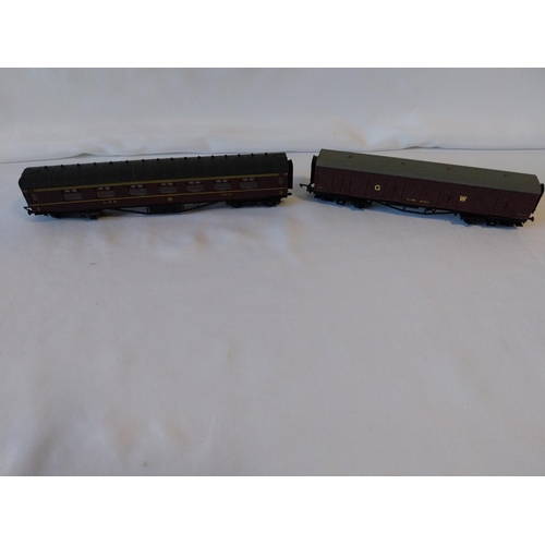 113 - 2 oo gauge coach & wagon 1 marked Airfix