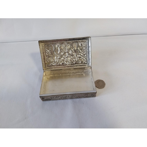 54 - vintage white metal Cambodian box 175grams