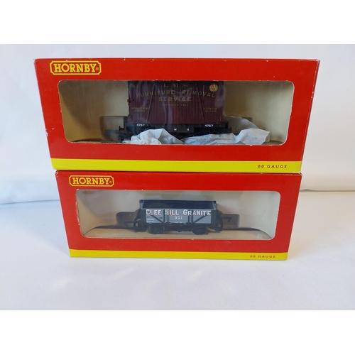 75 - 2 Hornby oo gauge wagons R6232A R6241