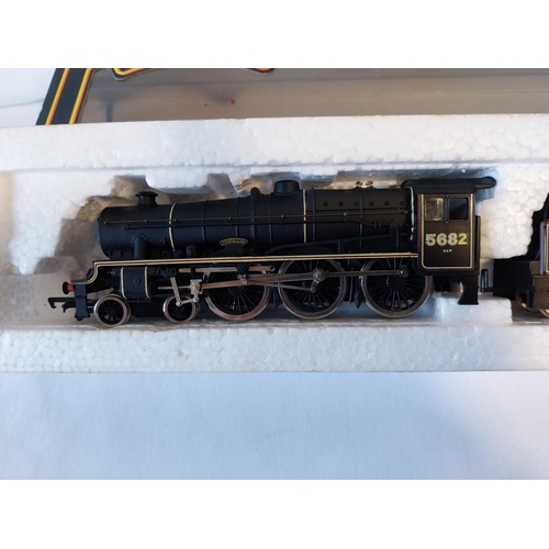 86 - Mainline oo gauge locomotive 4-6-0 Jubilee class 5XP LMS black