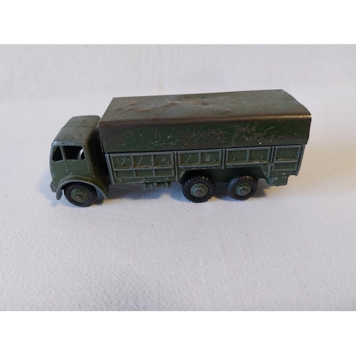 182 - Dinky diecast military vehicle 622