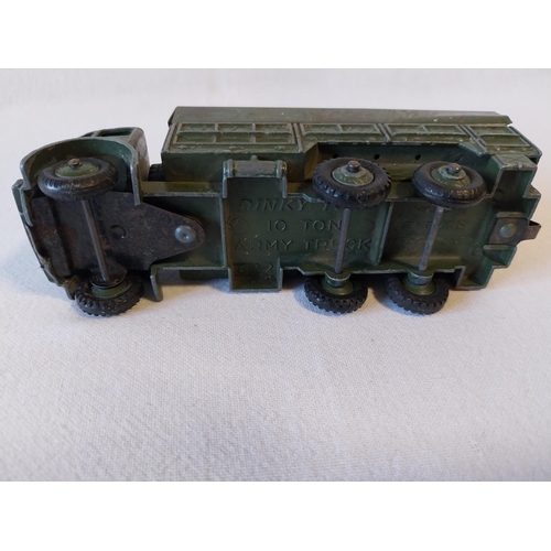 182 - Dinky diecast military vehicle 622