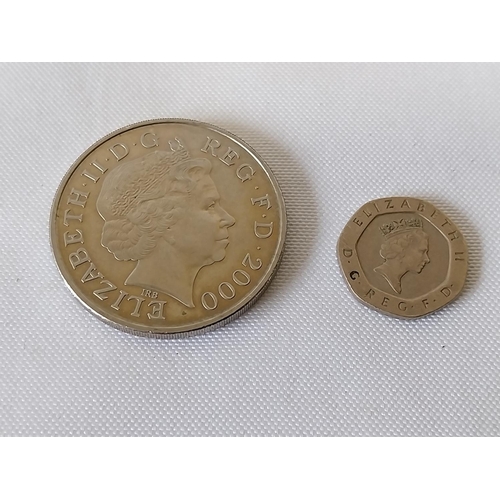 206 - British £5 coin 2000