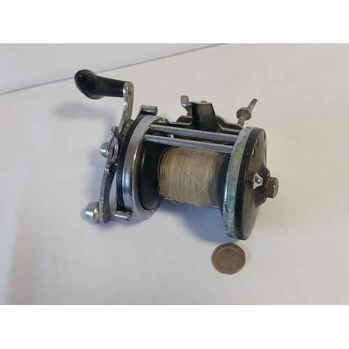 222 - Vintage fishing reel