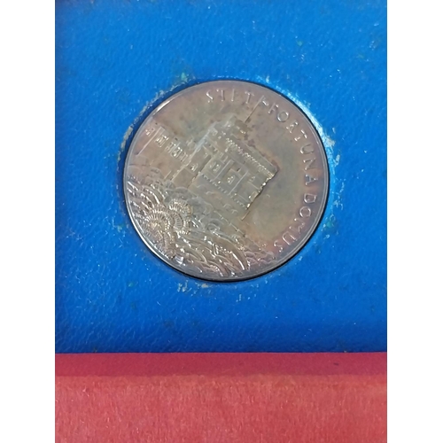 249 - Royal Silver Jubilee coin 1935 Windsor Castle