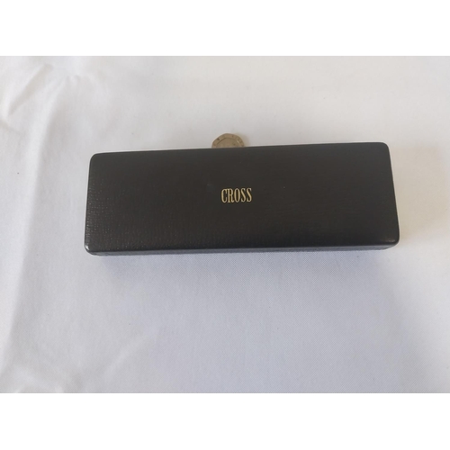 255 - Cross pen boxed with paperwork 1/20th 10ct rolled gold