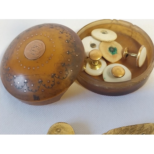 261 - small lot of collectables