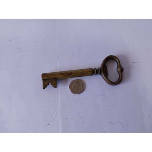 268 - brass key corkscrew