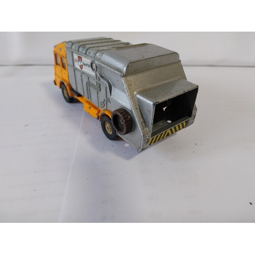 342 - vintage Corgi diecast refuse collector