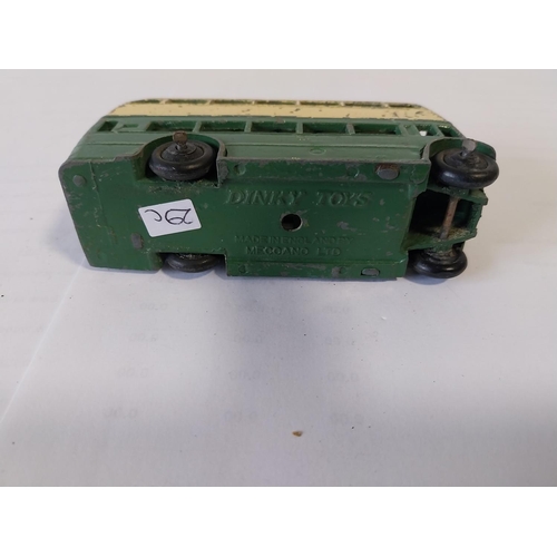 83 - vintage Dinky diecast 29c bus