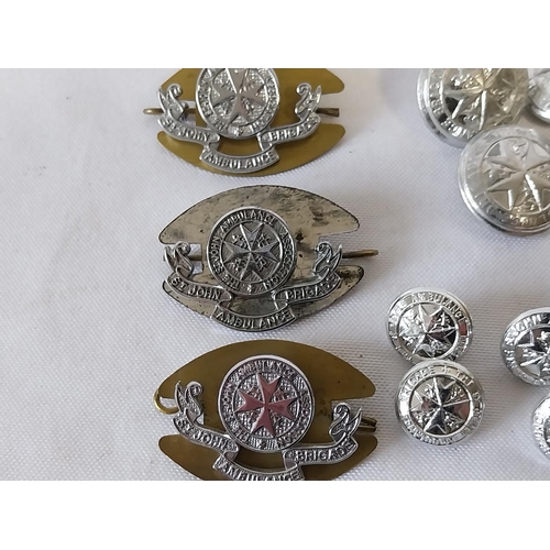 242 - quantity of vintage St Johns Ambulance buttons & badges 33 in total