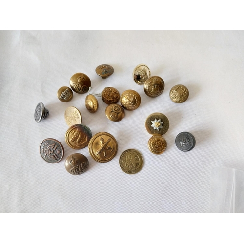 283 - 20 British military buttons