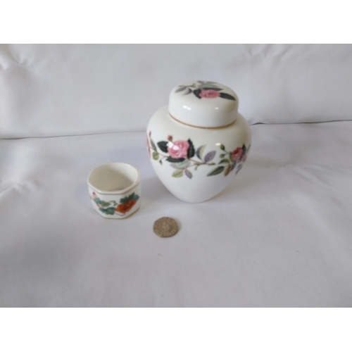 52 - Wedgwood Hathaway Rose ginger jar & napkin ring