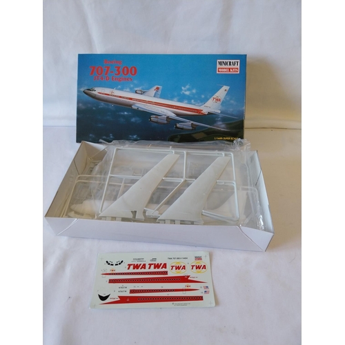 400 - opened Minicraft 1:144 scale Boeing 707-300