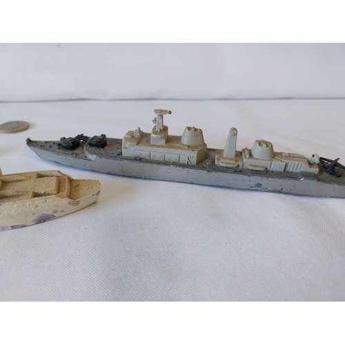 165 - 3 diecast ships