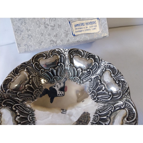 59 - 925 Silver dish in the Art Nouveau style 100grams